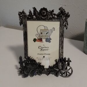 Cranbury Square Pewter Frame - Elegant Silver Design